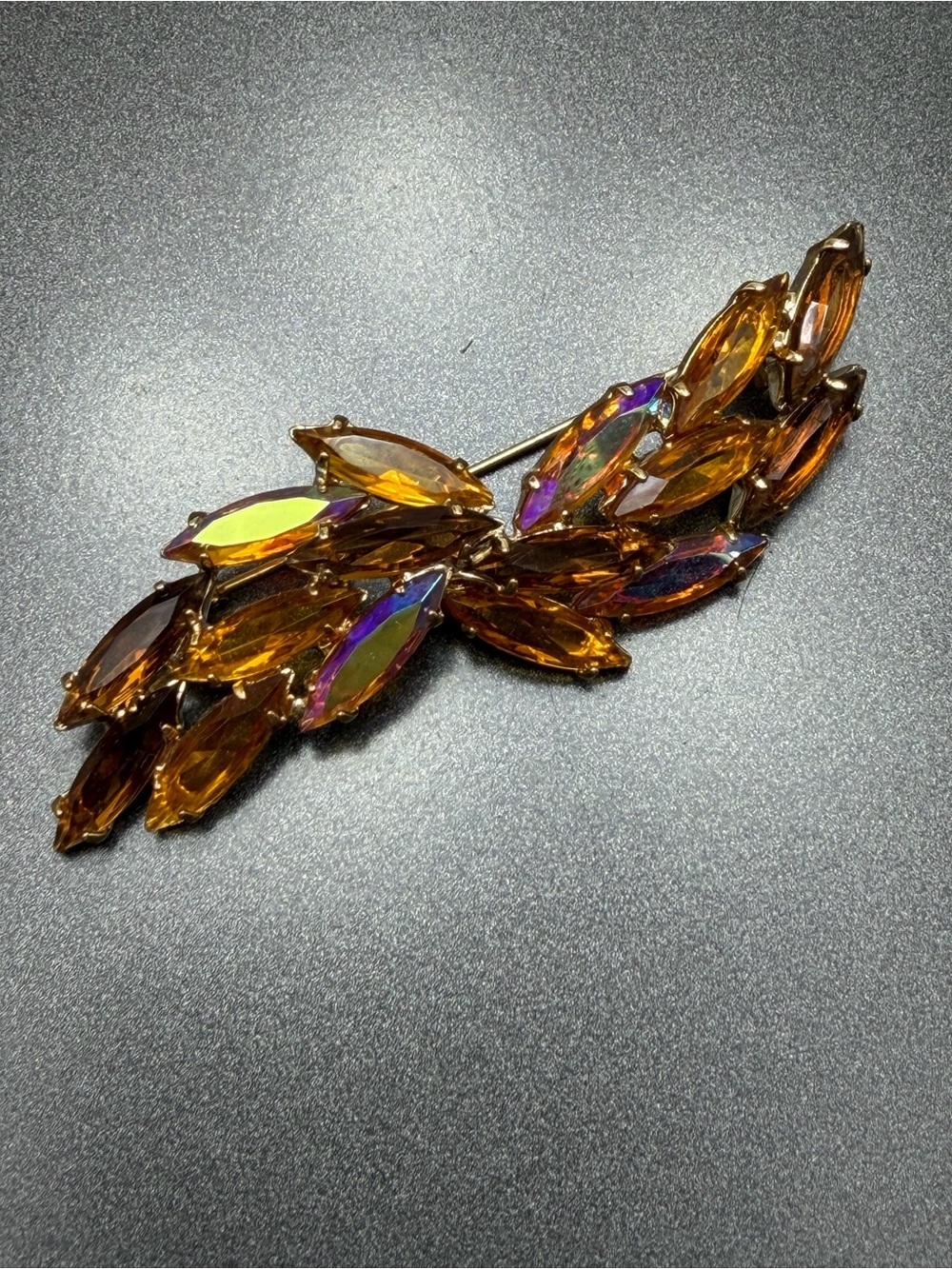 Vintage  Amber Marquise Crystal Leaf Brooch cz521